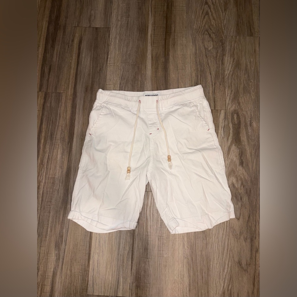 Amazon Essentials Men's white Flat Front Shorts